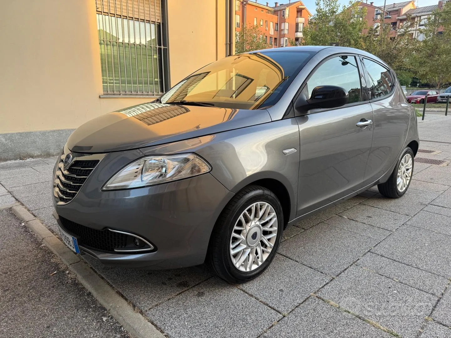Lancia Ypsilon