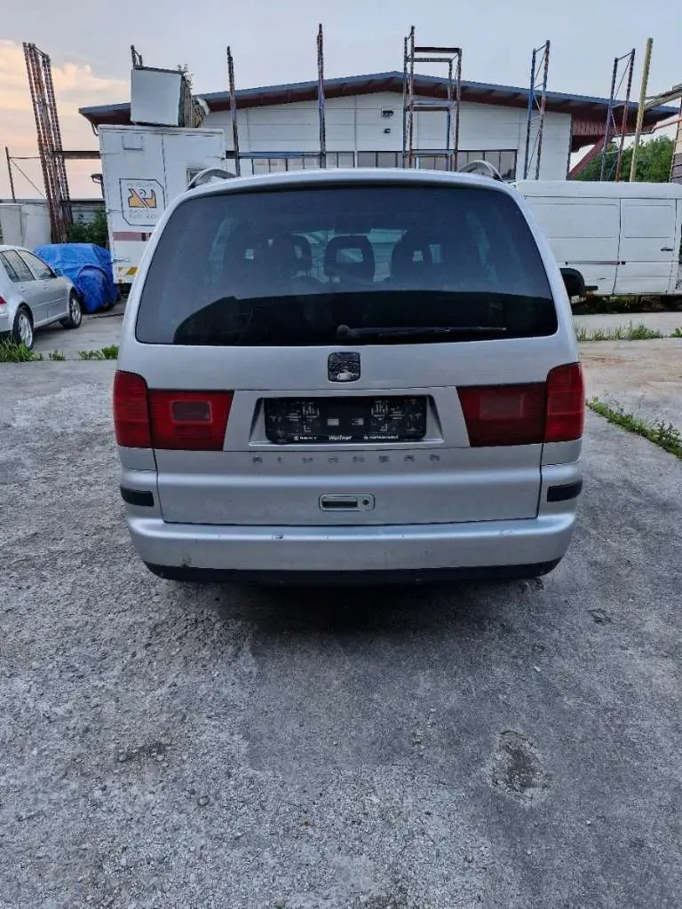 Seat Alhambra 2006 photo 3