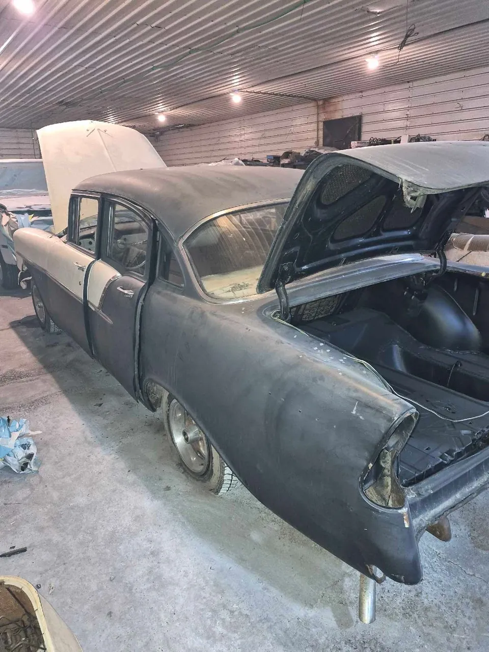 Chevrolet 210 1956 photo 2
