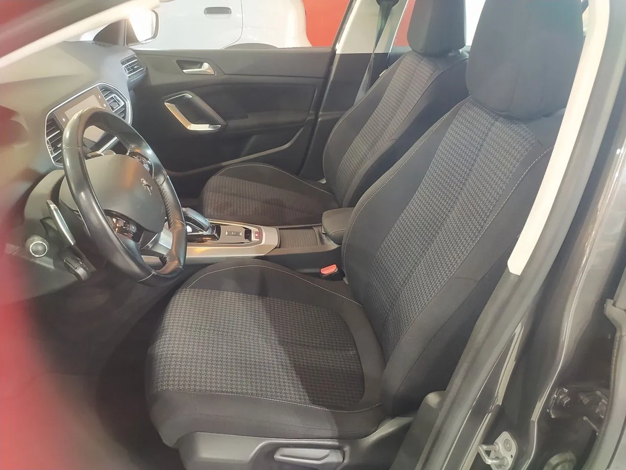 Peugeot 308 2021 photo 5