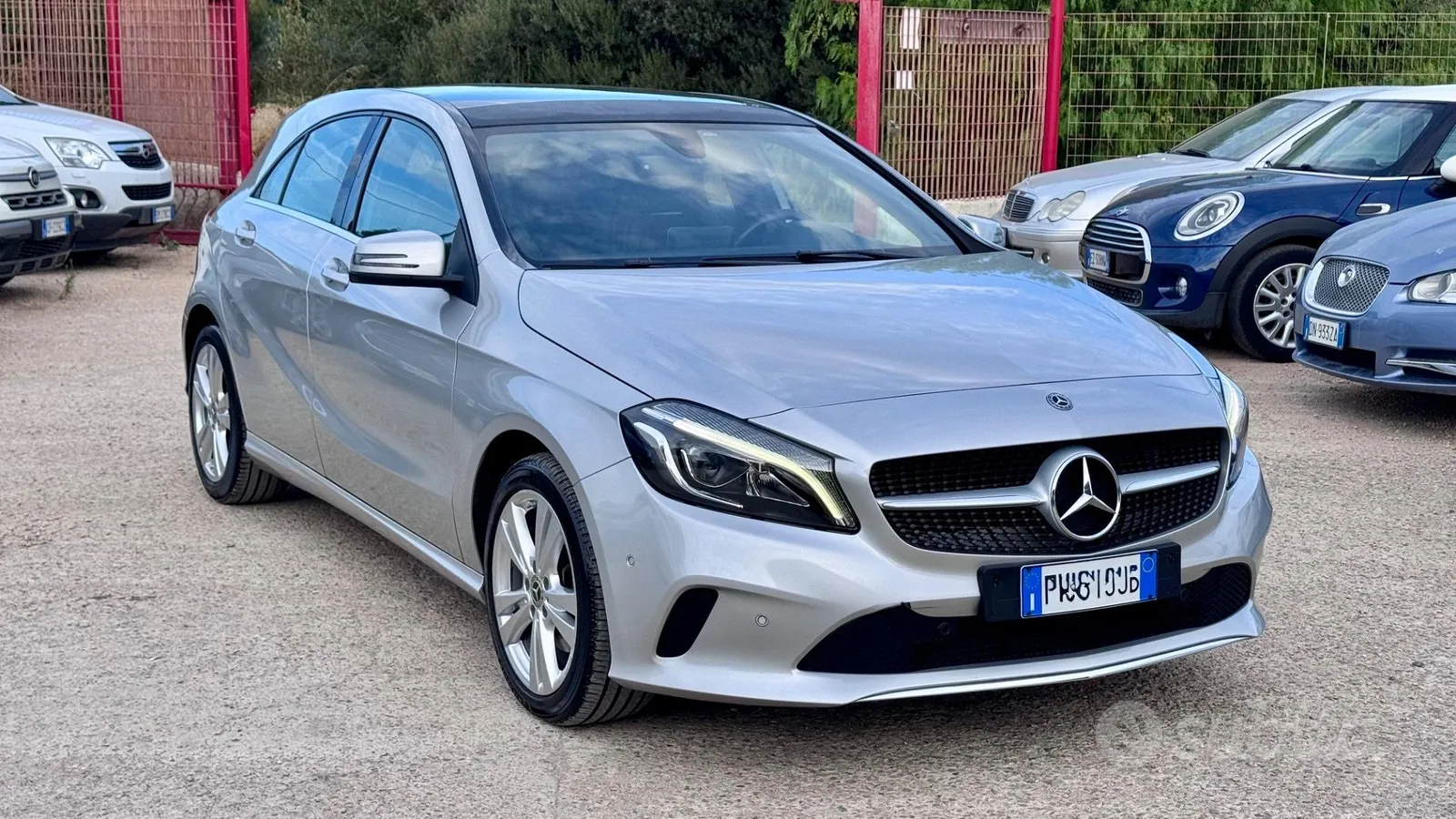 Mercedes-Benz A 220