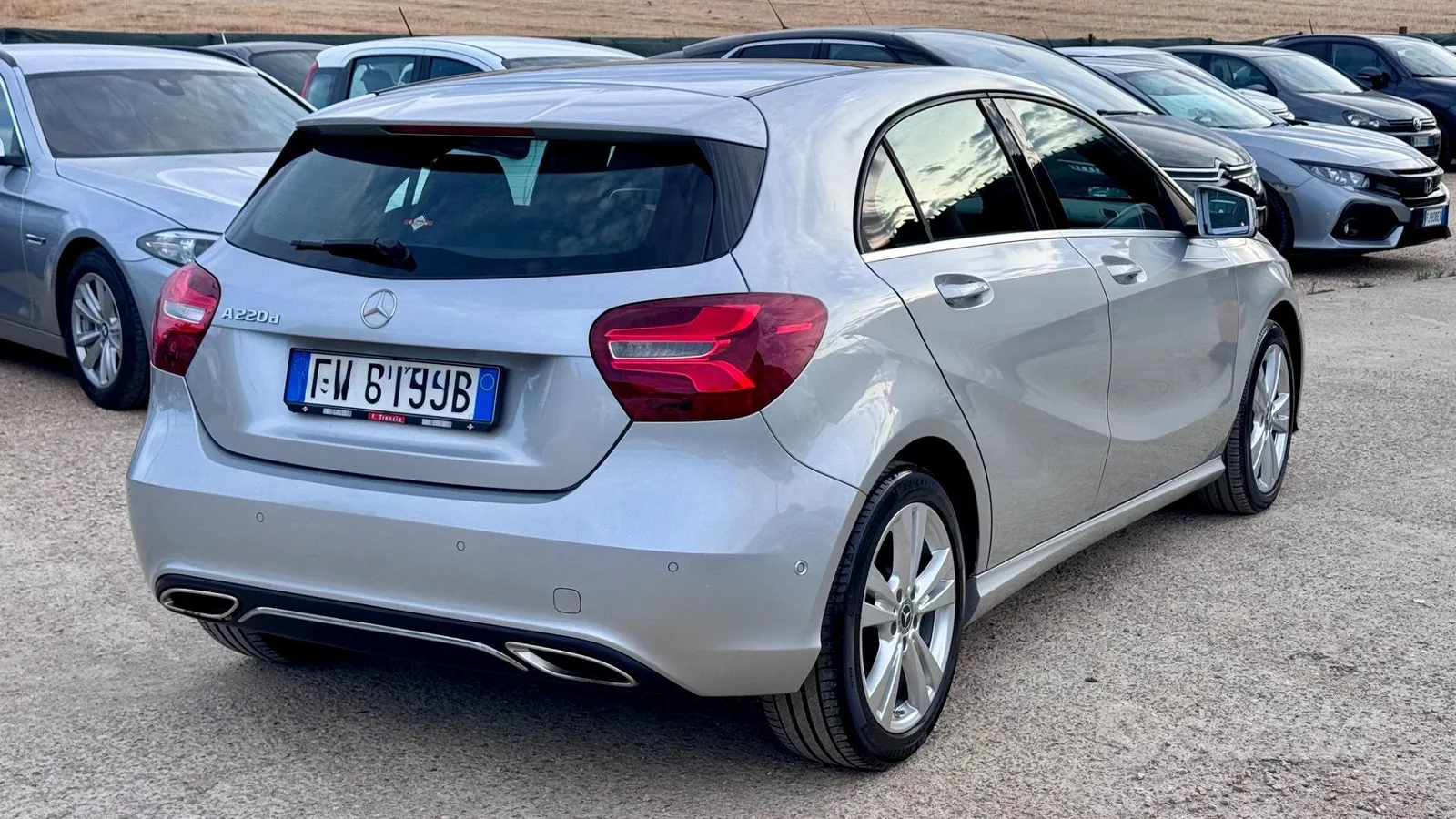 Mercedes-Benz A 220 2017 photo 2