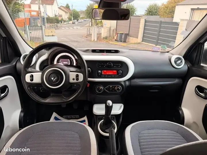 Renault Twingo 2016 photo 3