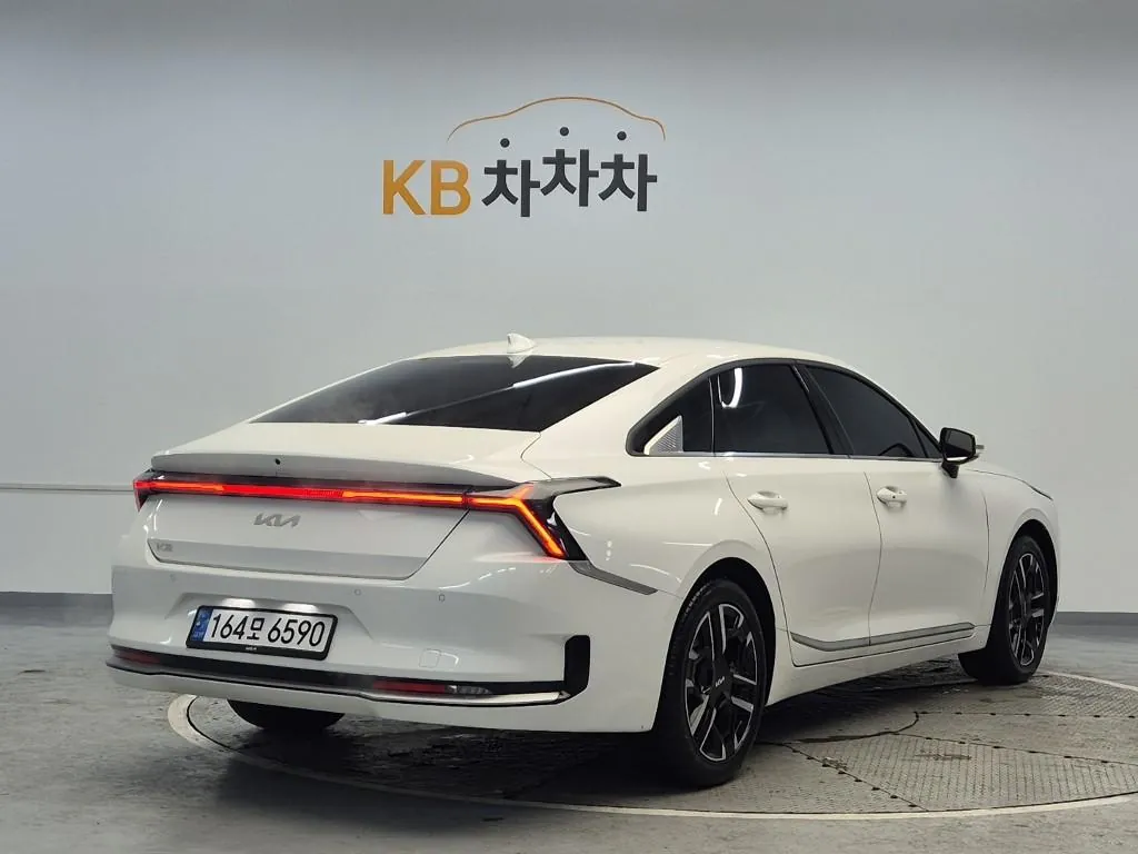 Kia K8 2025 photo 3