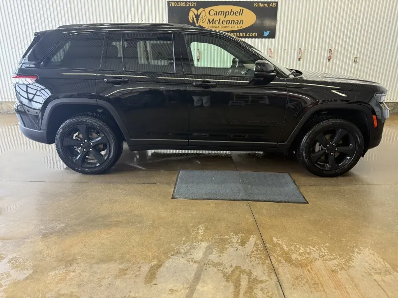 Jeep Grand Cherokee 2025 photo 5