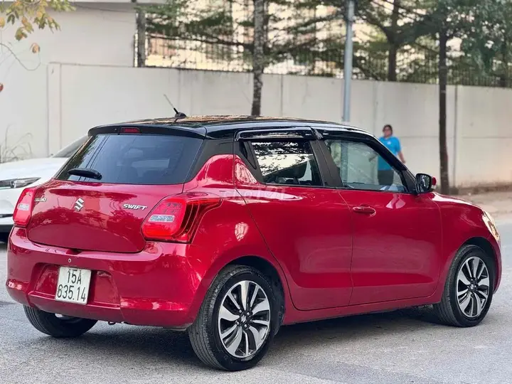 Suzuki Swift 2019 photo 5