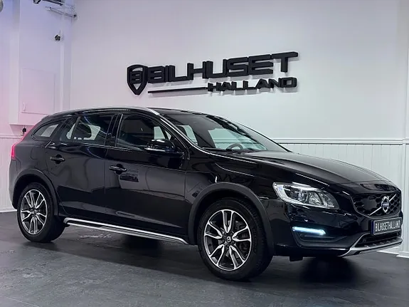 Volvo V60 Cross Country 2018 photo 5