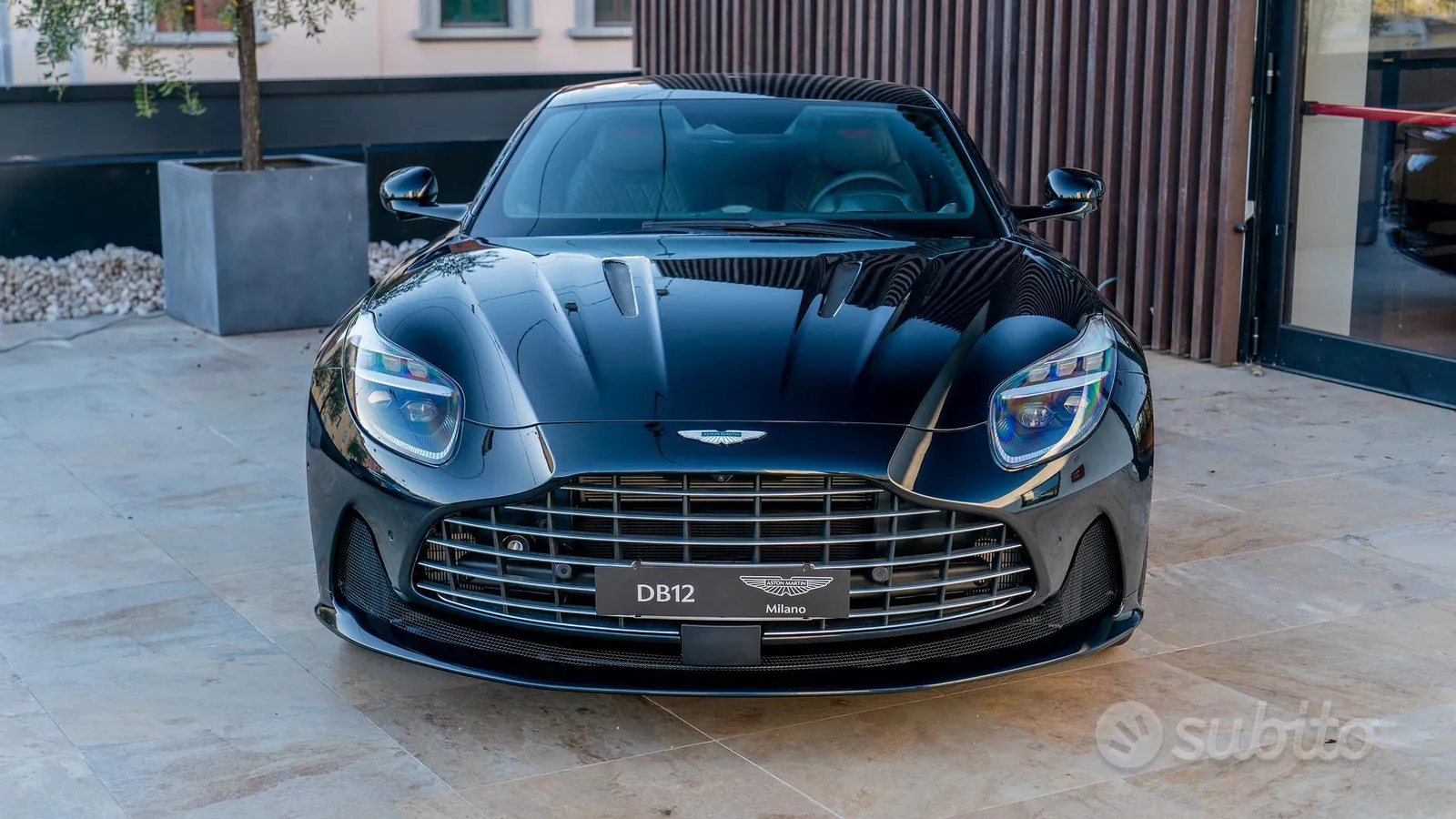 Aston Martin Db12 2025 photo 2