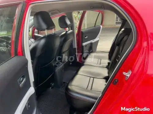Toyota Yaris 2010 photo 4