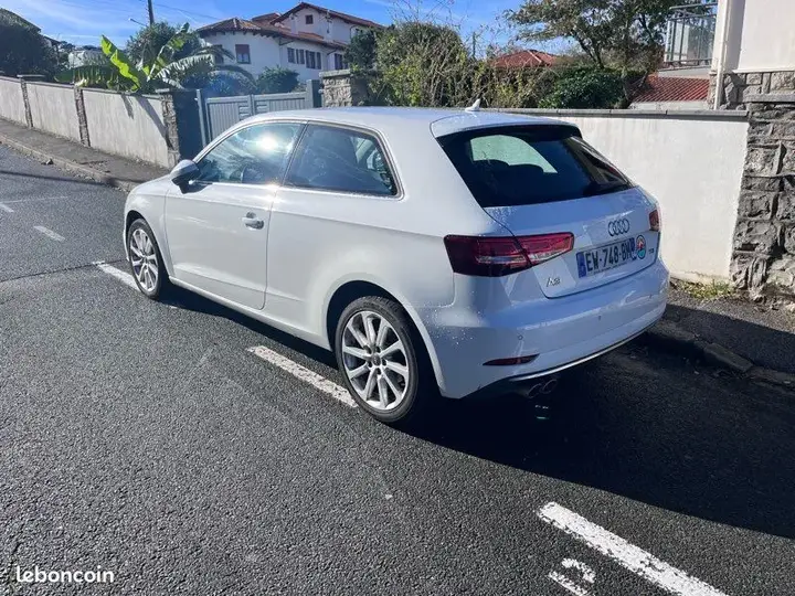 Audi A3 2018 photo 3