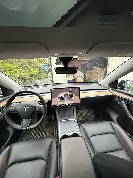 Tesla Model Y 2022 photo 4