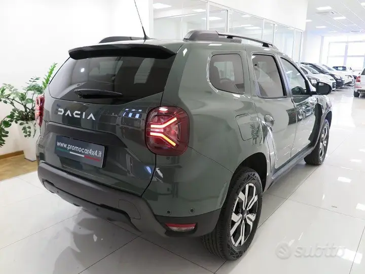 Dacia Duster 2023 photo 4