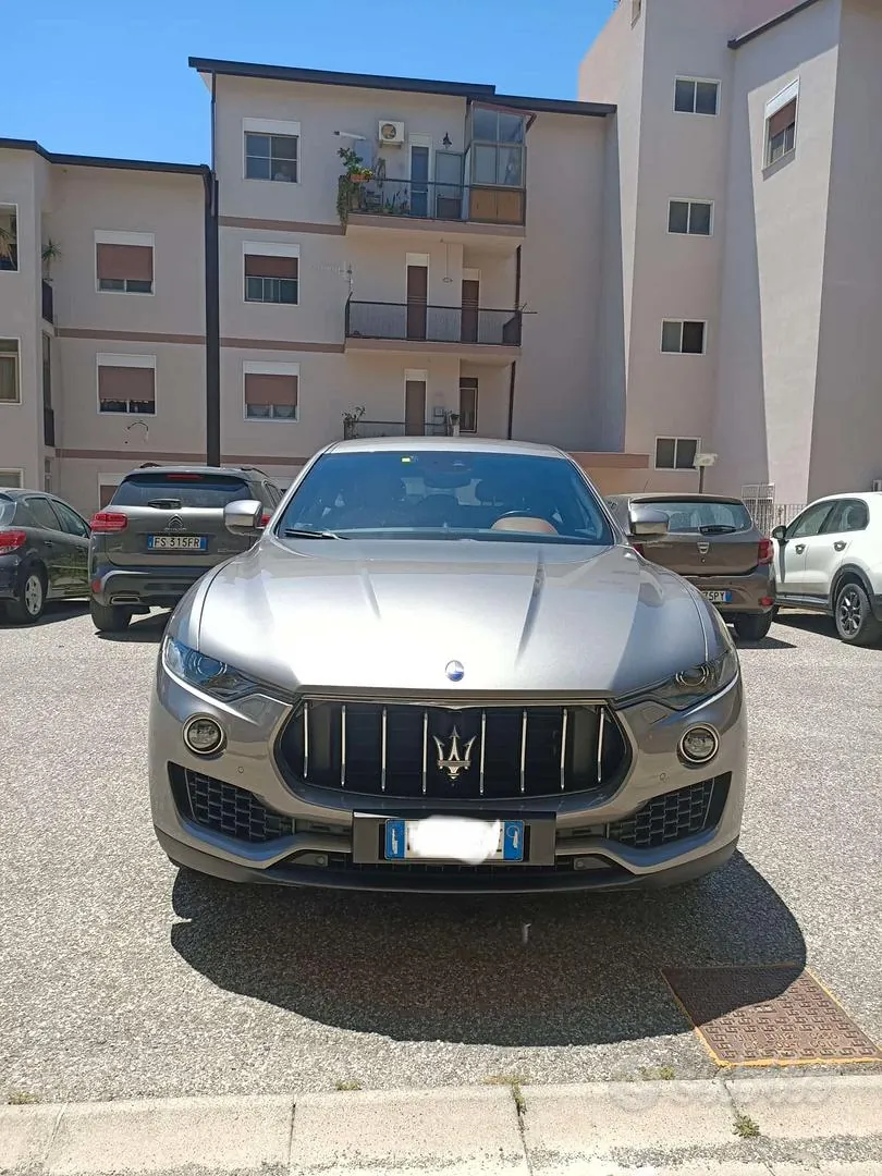 Maserati Levante 2016 photo 2
