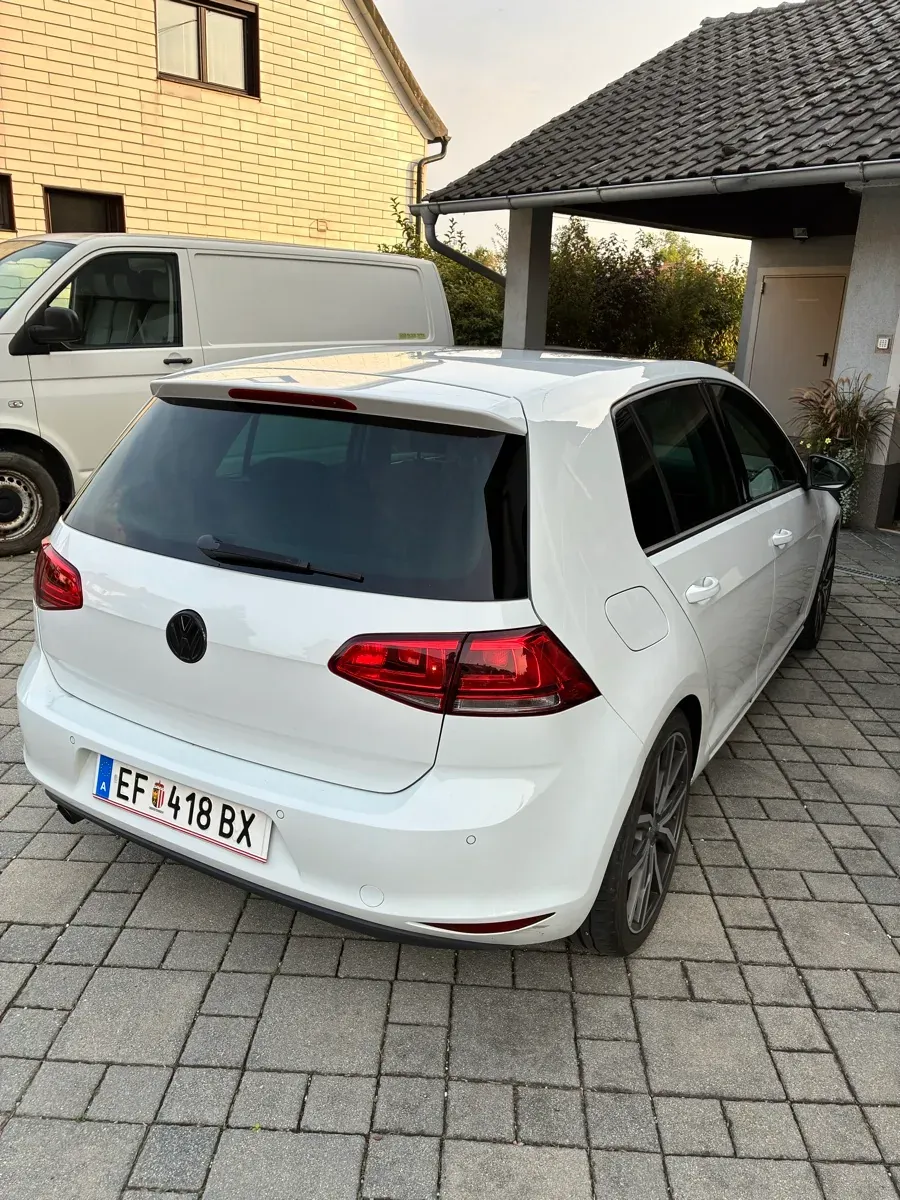 Volkswagen Golf 2013 photo 3