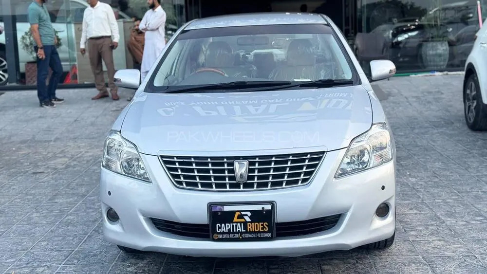 Toyota Premio