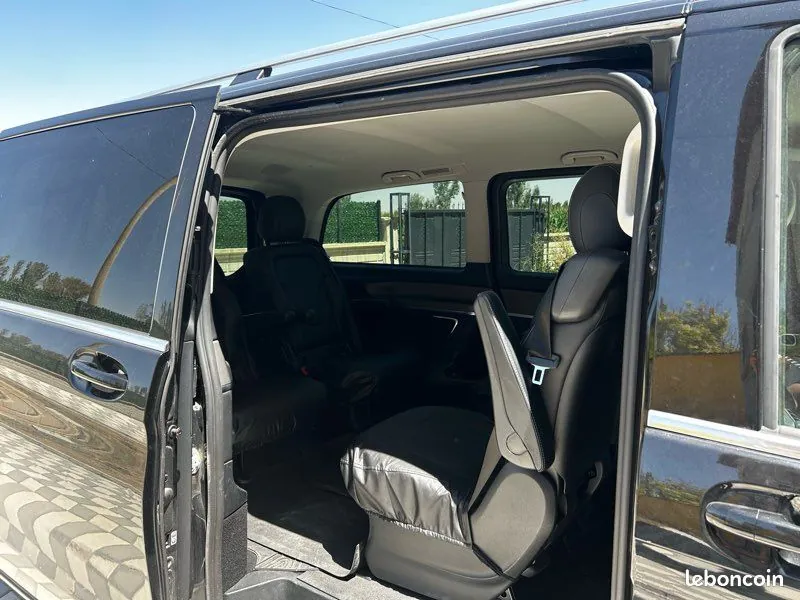 Mercedes-Benz V 2018 photo 3