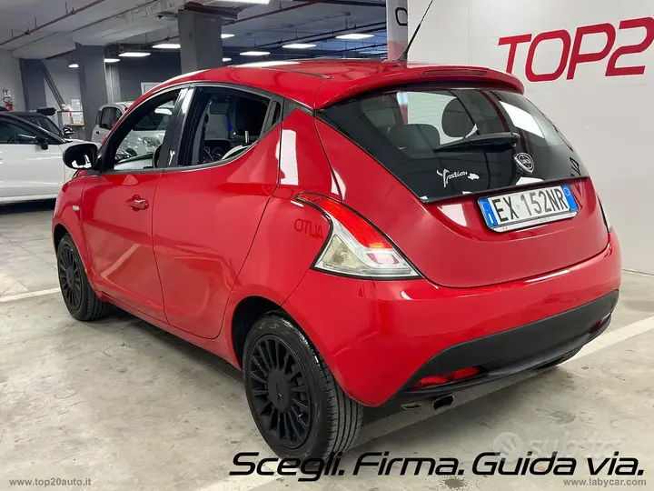 Lancia Ypsilon 2014 photo 4