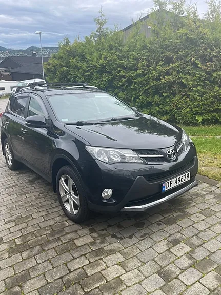 Toyota Rav4 2014 photo 2
