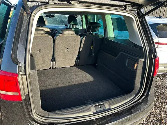 Volkswagen Sharan 2011 photo 5