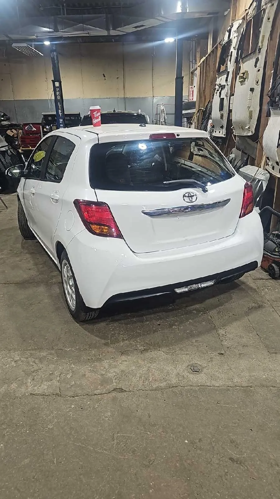 Toyota Yaris 2016 photo 3