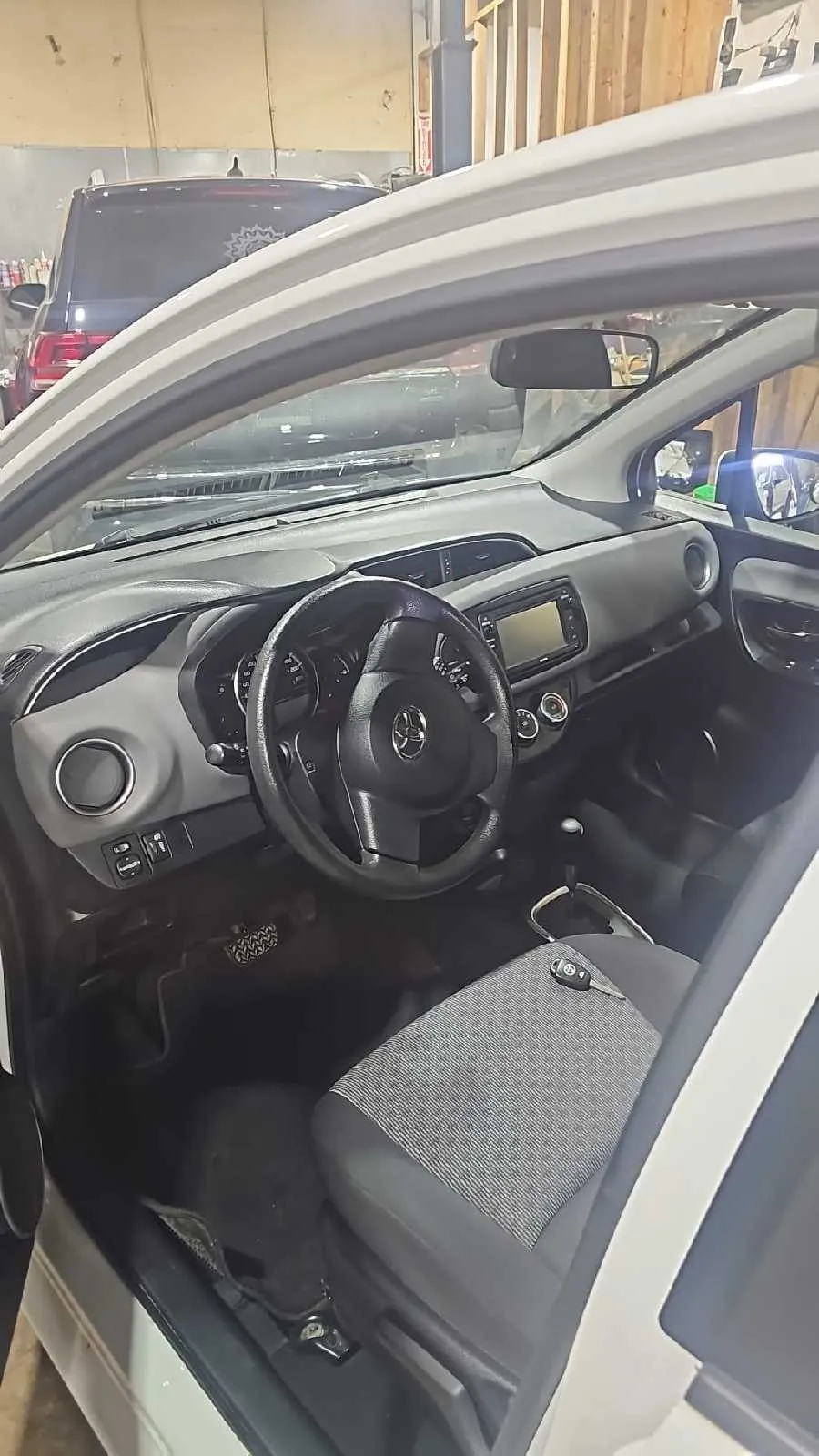 Toyota Yaris 2016 photo 5