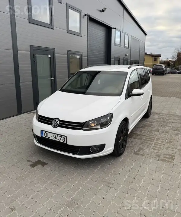 Volkswagen Touran 2015 photo 3