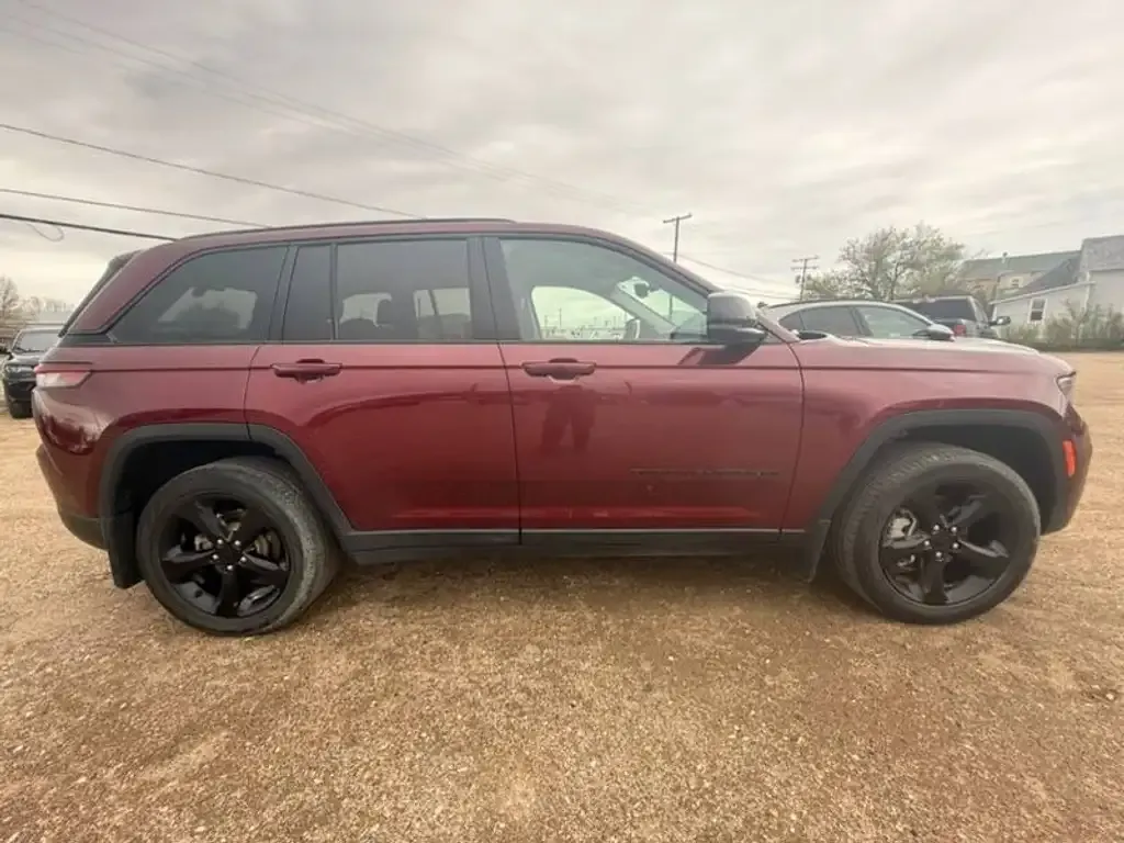 Jeep Grand Cherokee 2023 photo 5