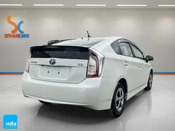 Toyota Prius 2015 photo 5