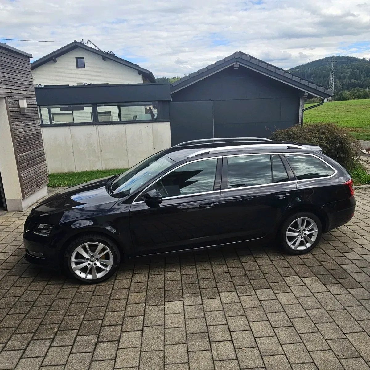 Skoda Octavia 2018 photo 2