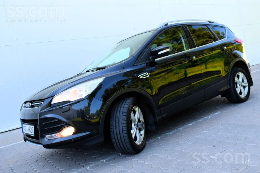 Ford Kuga 2013 photo 3
