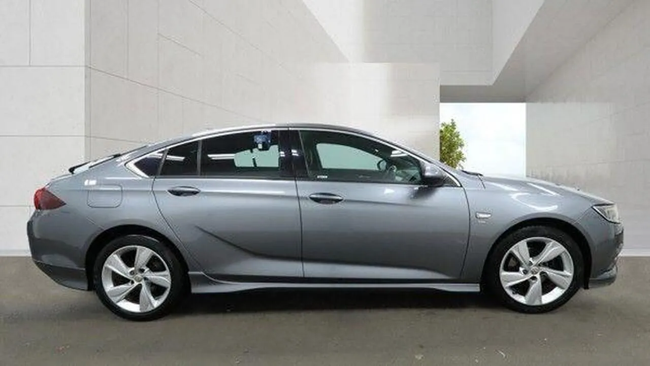 Vauxhall Insignia 2018 photo 5