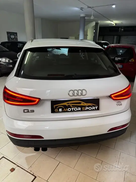 Audi Q3 2012 photo 5