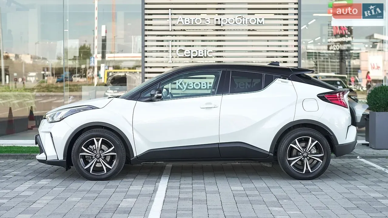 Toyota C-Hr 2021 photo 3