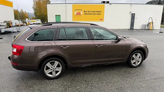 Skoda Octavia 2015 photo 4