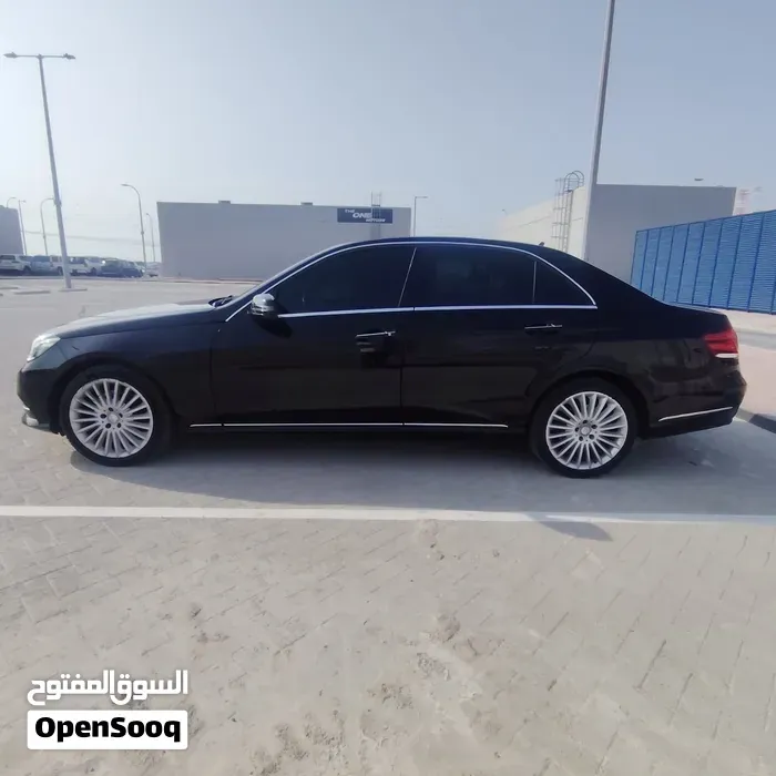 Mercedes-Benz E-Class 2014 photo 2