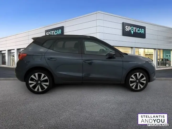 Seat Arona 2021 photo 4