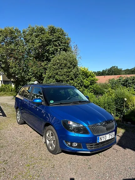 Skoda Fabia 2014 photo 2