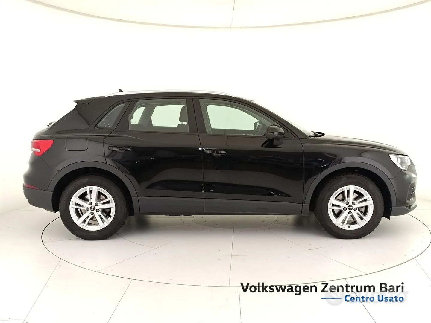 Audi Q3 2022 photo 5