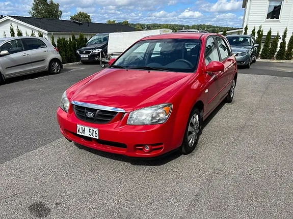 Kia Cerato 2005 photo 4