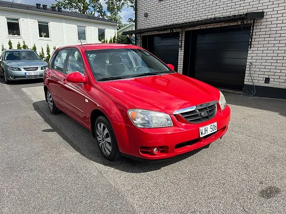 Kia Cerato 2005 photo 2