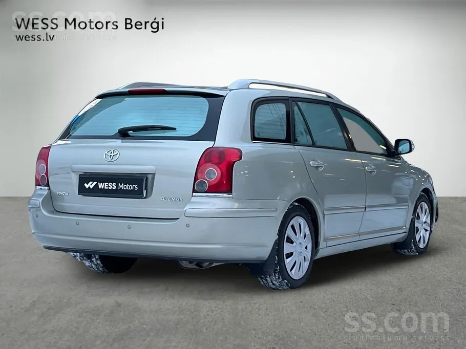 Toyota Avensis 2007 photo 2