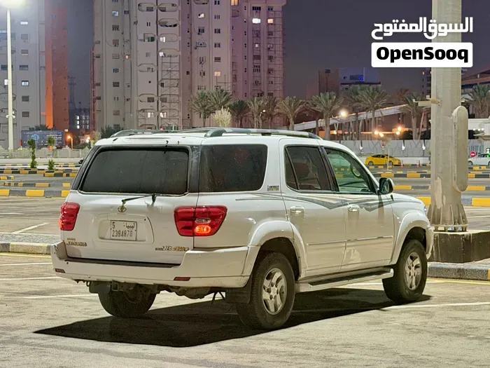 Toyota Sequoia 2004 photo 4