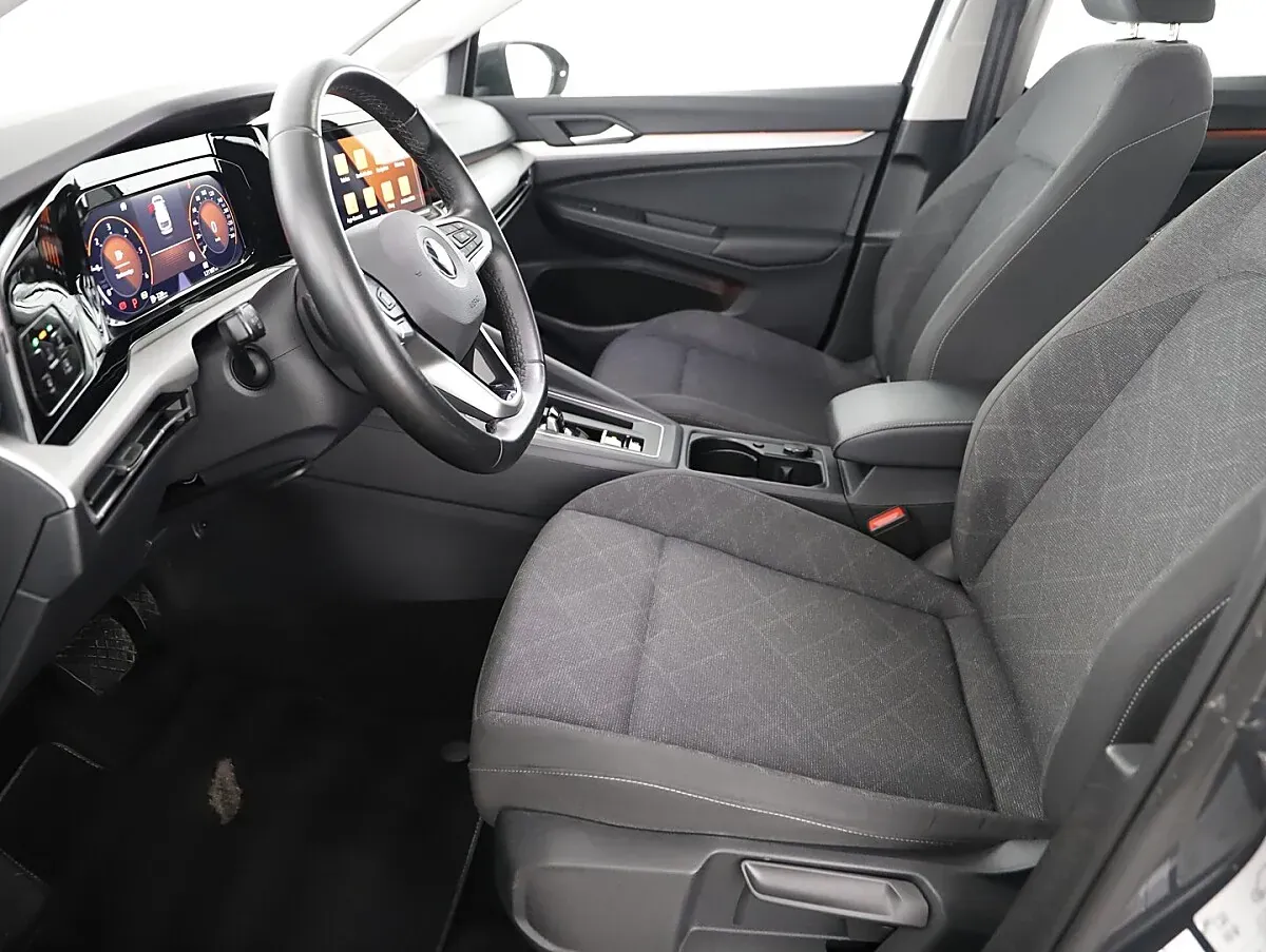 Volkswagen Golf 2022 photo 3