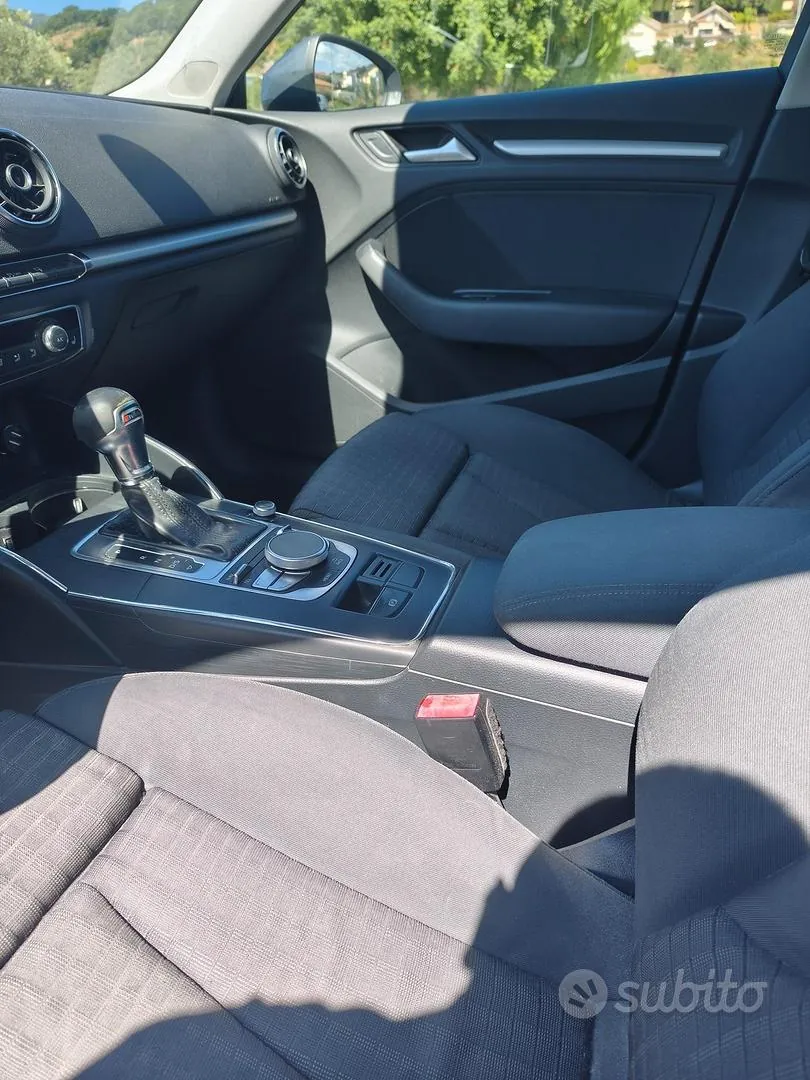 Audi A3 2015 photo 4