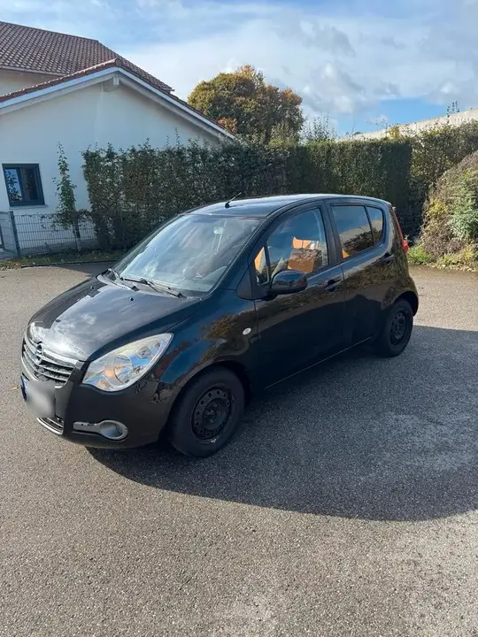 Opel Agila