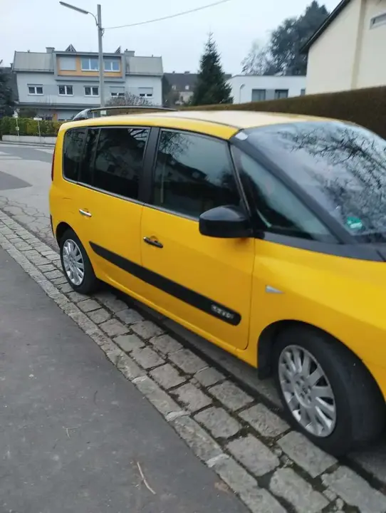 Renault Espace 2014 photo 2