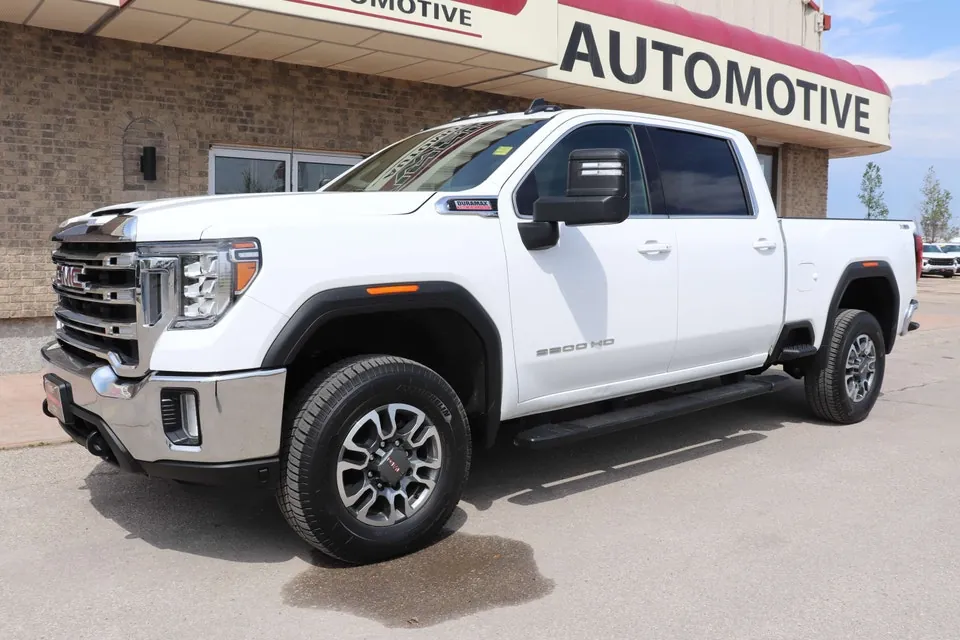 GMC Sierra 3500Hd 2023 photo 3