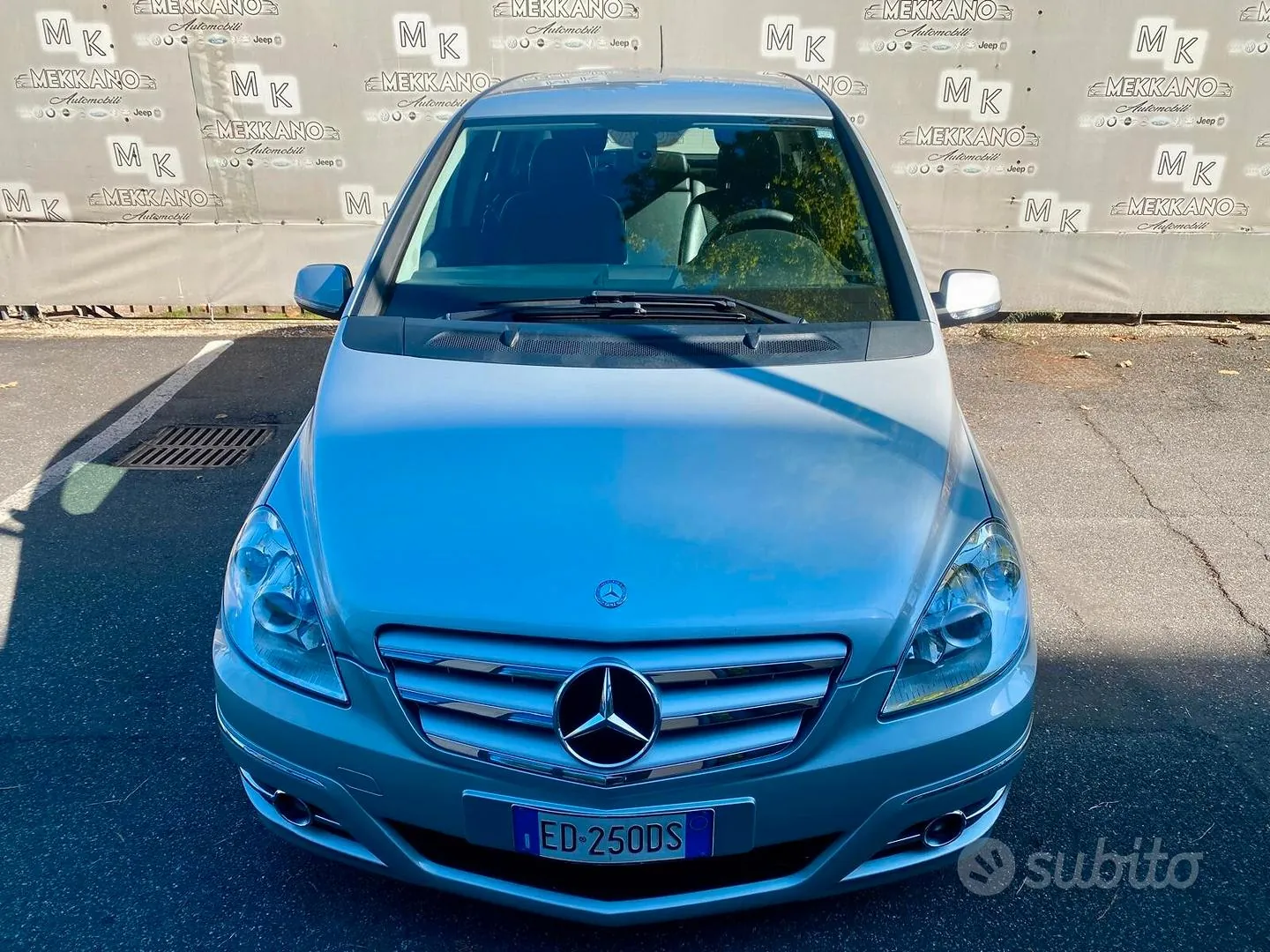 Mercedes-Benz B 180 Cdi 2010 photo 3