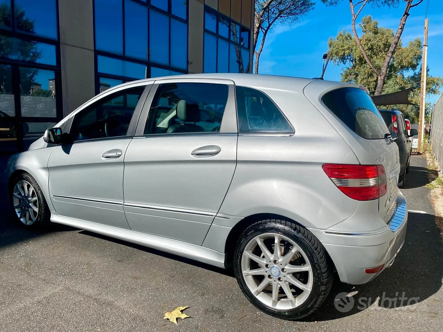 Mercedes-Benz B 180 Cdi 2010 photo 5
