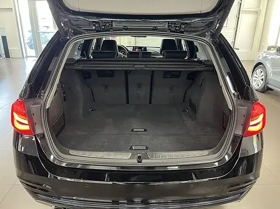 BMW 320D 2019 photo 5